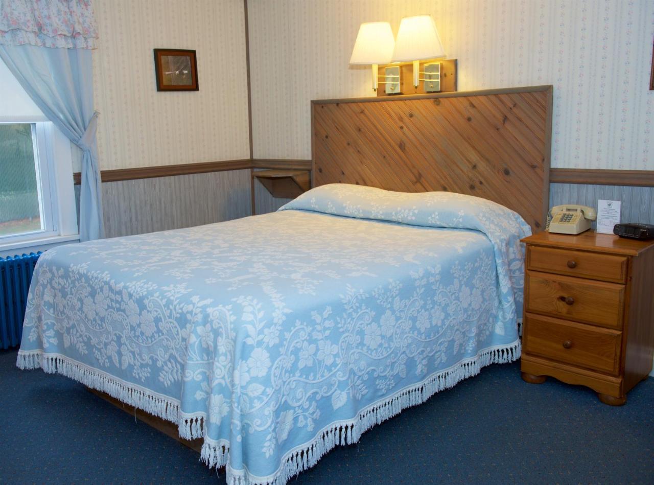 Myer Country Motel Милфорд Экстерьер фото